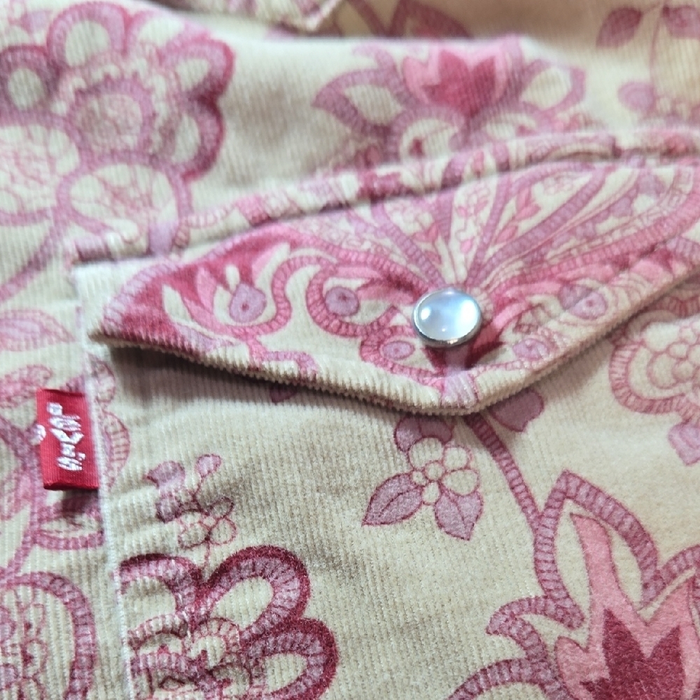 Levi Western Rodeo Corduroy Paisley Pearl-Snap Shirt in Pink and Tan Long Sleeve - Picture 10 of 12